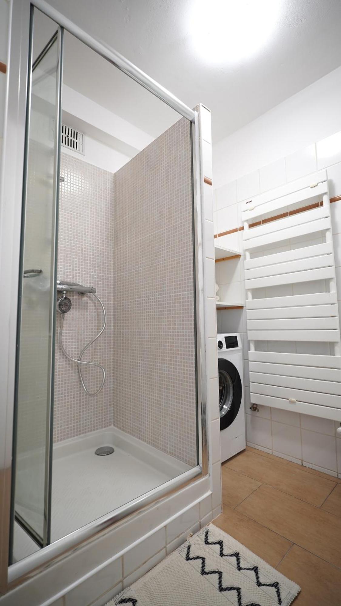 Appartement Bien-Etre อีซัวร์ ภายนอก รูปภาพ